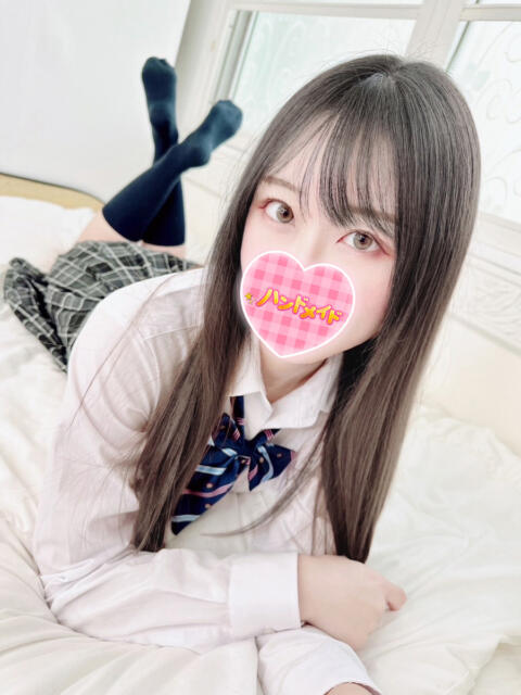 りな 神田ハンドメイド(美少女手コキ専門店)