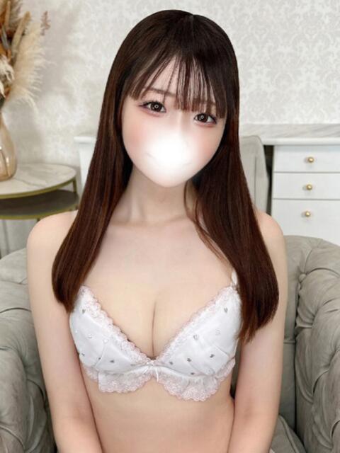 ひめ★男性経験浅めな純白天使★ Chloe五反田本店　S級素人清楚系デリヘル（デリヘル）