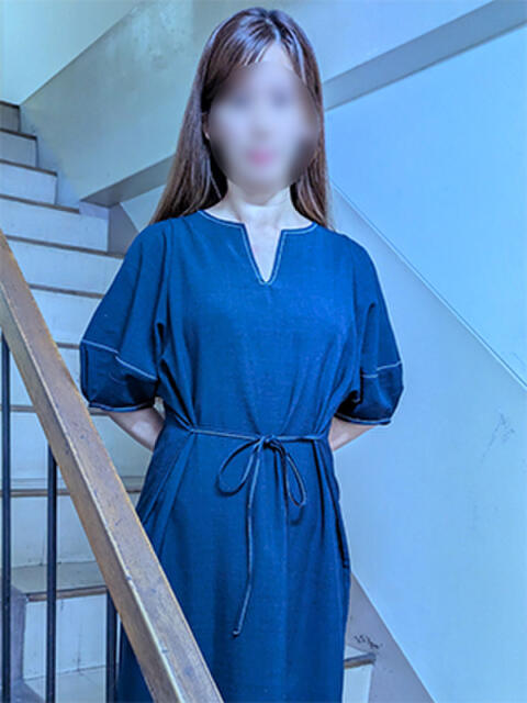 桃世(ももせ) エクレア神田-ECLAIR-天然貴姉乳舐手淫(派遣手コキ)