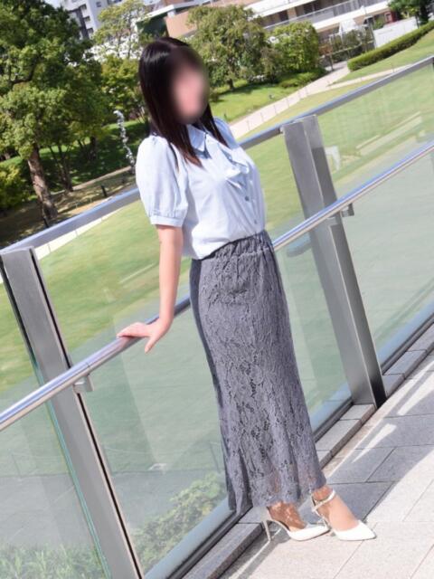 翠 東京人妻フォーシーズンズ（人妻・熟女待ち合わせデリヘル）