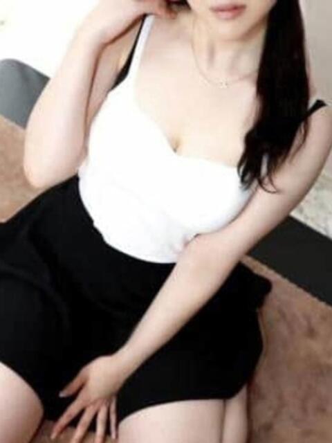 かなえ Tokyo美魔女Room（【非風俗】メンズエステ）