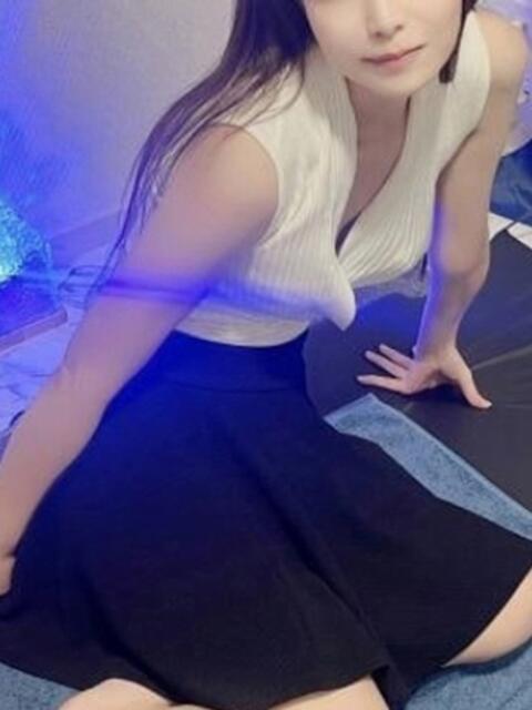 つばさ Tokyo美魔女Room（【非風俗】メンズエステ）