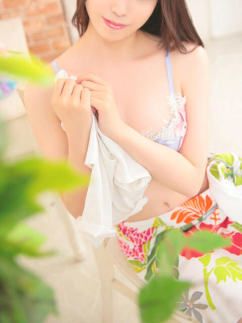 Luna【ルナ】 Aroma De Pari(アロマ・デ・パリ)(派遣型アロマエステ)