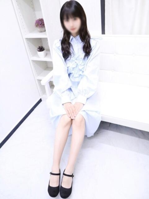 すみれ 見学娘(オナクラ・手コキ)