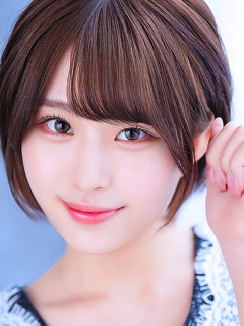 名古屋店・真白(ましろ) グランドオペラ横浜（高級デリヘル）