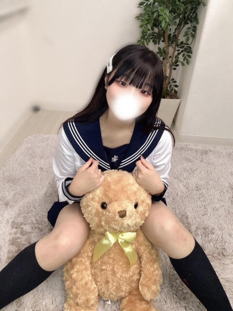 もち 山梨　風俗　デリヘル　 『ラブ＆ピース学園』（デリヘル）