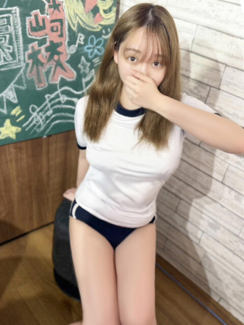 りお 密着指導！バカンス学園 尼崎校（派遣型デリヘル）