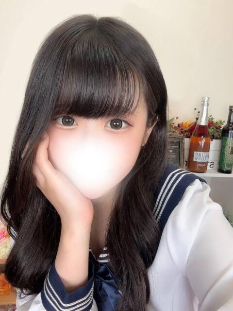 アム(幼可愛いアム) ペロ×2キャンディ(デリヘル)