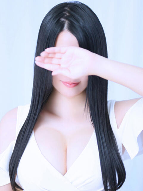 由麻(ゆま) グランドオペラ横浜(高級デリヘル)