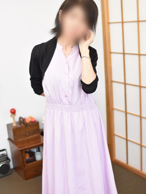 ののか(昭和36年生まれ) 熟年カップル名古屋～生電話からの営み～（人妻・熟女デリヘル）