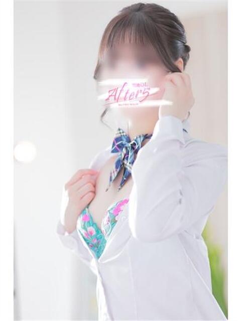 上白石　結衣 OLアフター5（デリヘル）