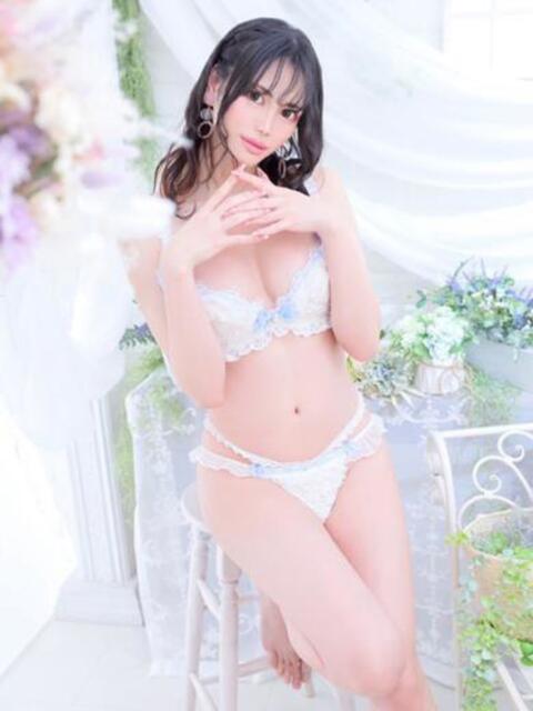 沢尻ゆい ニューハーフヘルスSURPRISE ONE日本橋店（ニューハーフヘルス）