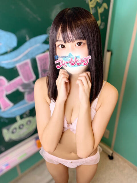 にじ【FG系列】 フィーリングin横浜(ホテヘル&デリヘル)