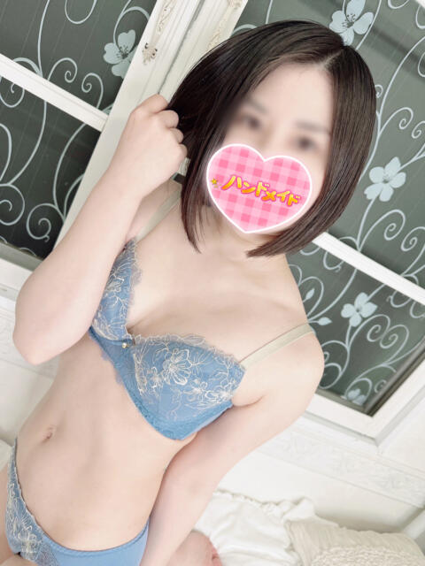 まな 上野ハンドメイド(派遣型オナクラ)