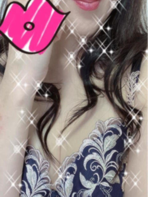 まり 引っ越しババア三昧（格安＆人妻熟女デリヘル）