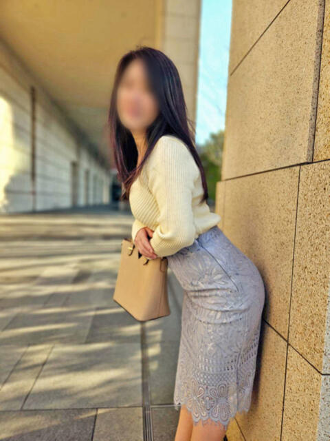 まり～梅田 完熟ばなな千葉店（人妻・熟女デリヘル）