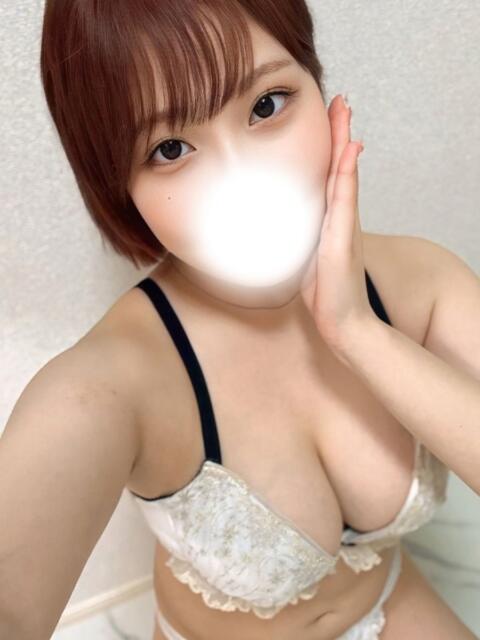 つみき◆甘えん坊ごっくんラブ 即イキ淫乱倶楽部（デリヘル）