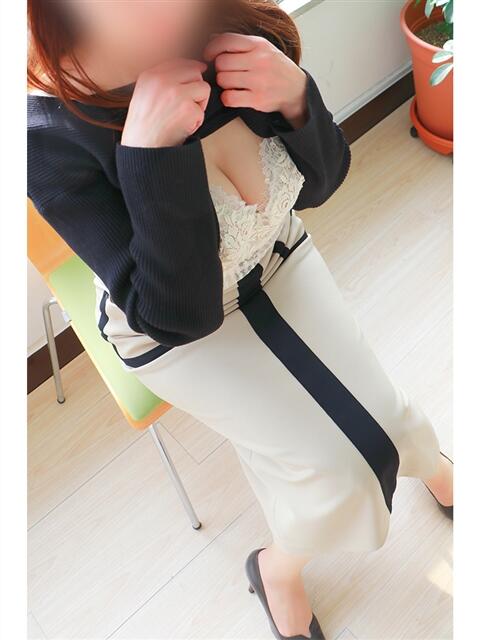 ゆり 性腺熟女100%鶯谷(デリヘル市場)(デリヘル)