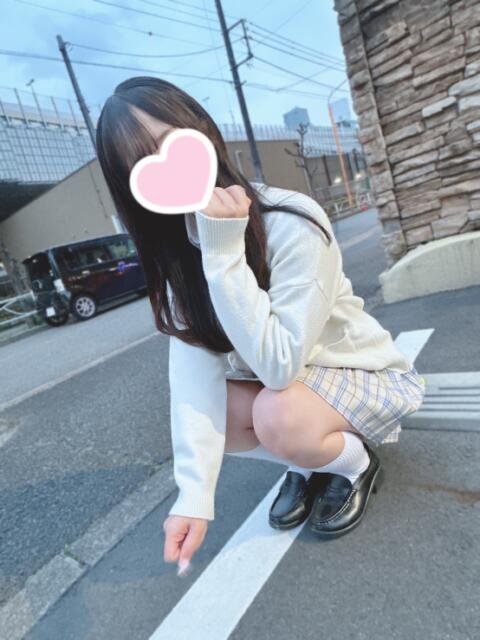 あいり『愛嬌マックス清楚系美少女』 錦糸町派遣型JKリフレガチあい(派遣リフレ)