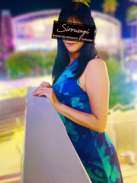 ももこ しろうさぎ(人妻デリヘル)