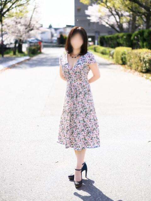 涼風ここ こあくまな人妻・熟女たち岡山店（KOAKUMAグループ）（人妻・熟女デリヘル）