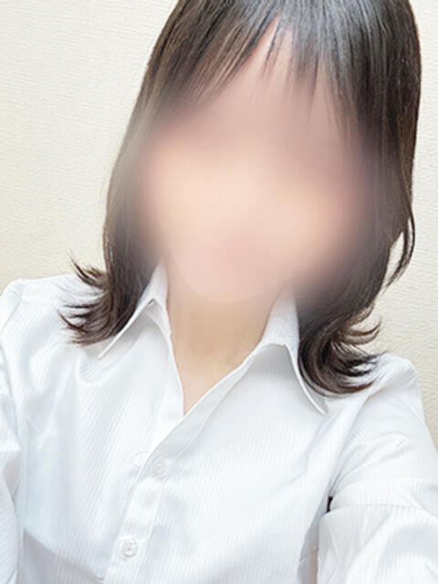 なつ ミルキーラテ(店舗型オナクラ)