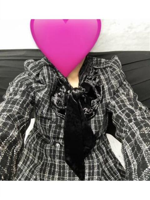 かりん 渋谷くいーんず（素人専門ホテヘル＆デリヘル）