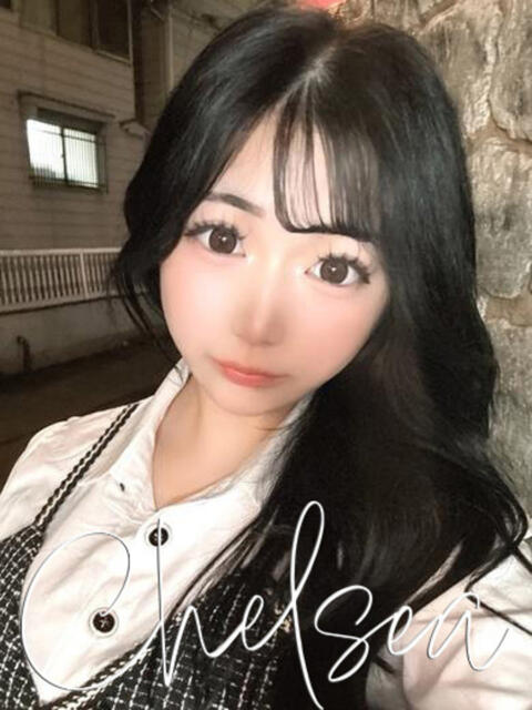 リナ【天然Hcup18歳新人】 CLUB CHELSEA(クラブ チェルシー)福井（デリヘル）