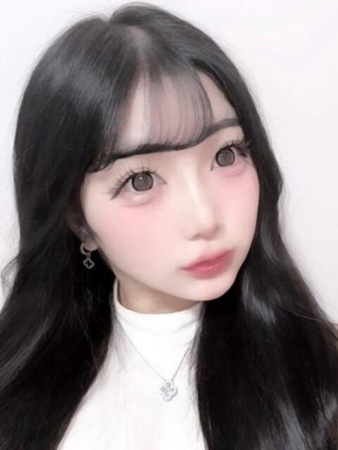 リナ【天然Hcup18歳新人】 CLUB CHELSEA(クラブ チェルシー)福井（デリヘル）