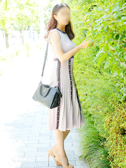 香帆 出会い系人妻ネットワーク 新宿〜池袋編（待合せ型人妻系デリヘル）