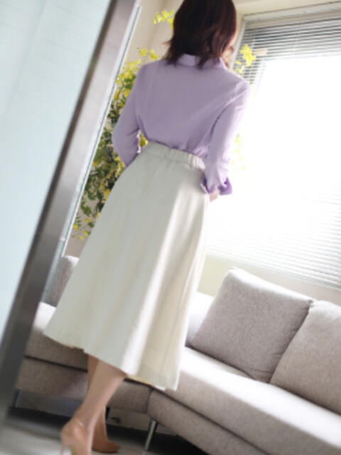 美竹(みたけ) 熟女出逢い会『百合の園』目黒店(熟女デリヘル)