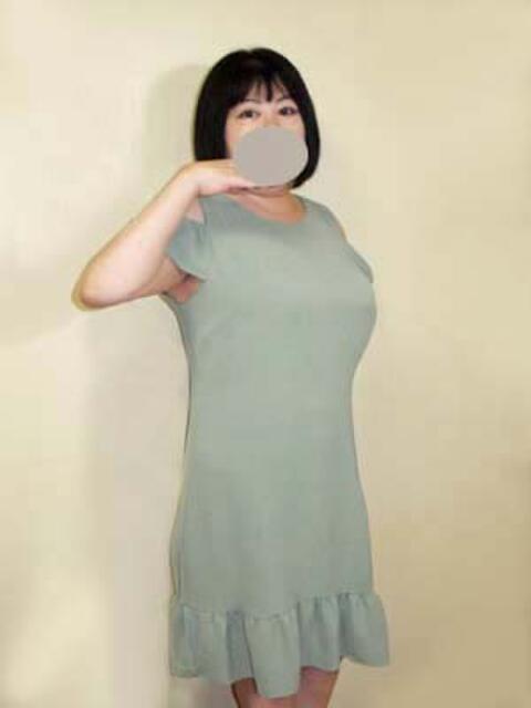 あつこ　体験入店 愛ロマンス（人妻デリヘル）