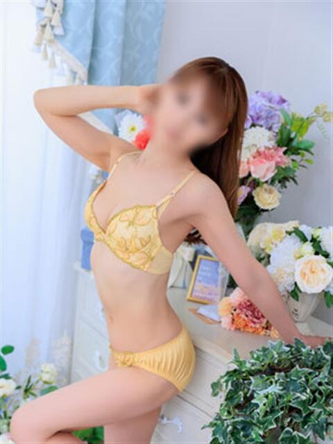 かな ギン妻パラダイス梅田店（人妻ホテヘル＆デリヘル）