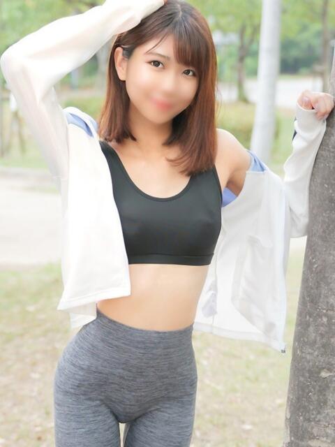 なつき スポコスkunkakunka(ホテヘル&待ち合わせ)