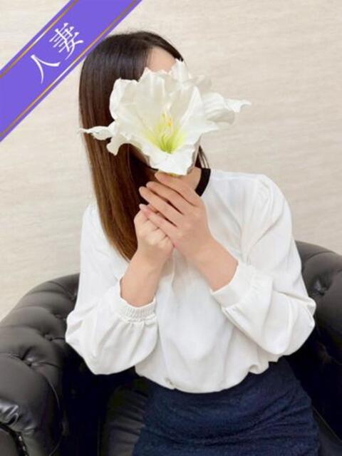 すずか 人妻の雫 岡山店（人妻系デリヘル）
