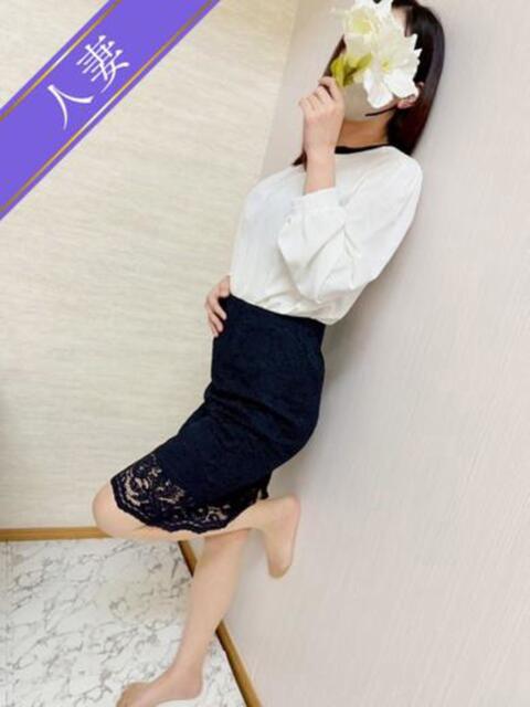 すずか 人妻の雫 岡山店（人妻系デリヘル）