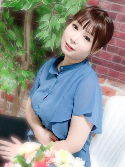 ゆか 熟女デリヘル 女神の極み(待ち合わせ型熟女デリヘル)