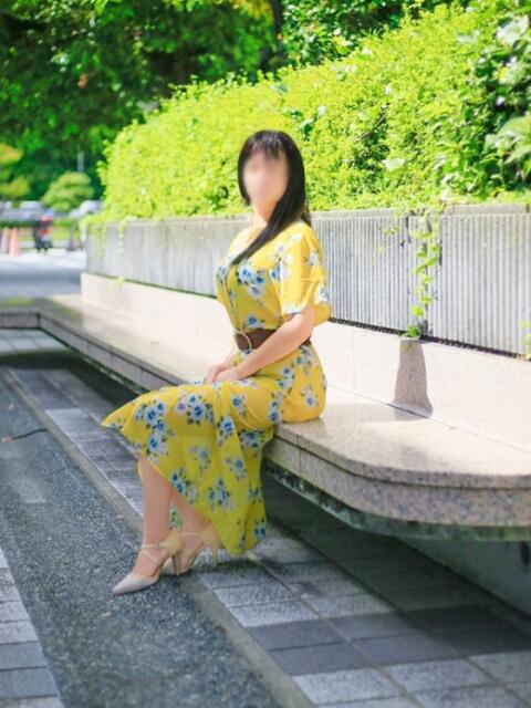 優木 優奈 こあくまな熟女たち 加古川店 (KOAKUMAグループ)(人妻・熟女デリヘル)