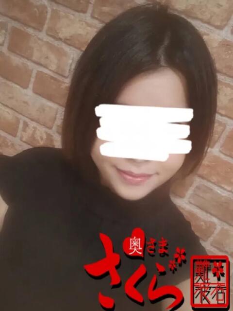 せりな 奥様さくら難波店（人妻系ホテヘル）