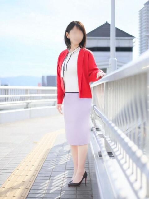 花 桃子 こあくまな熟女たち 神戸西・明石店(KOAKUMAグループ)(人妻・熟女デリヘル)