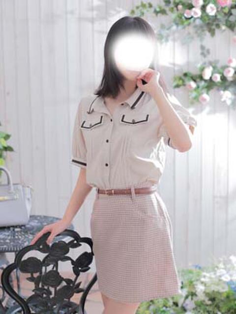 ひな 奥様メモリアル(デリヘル)