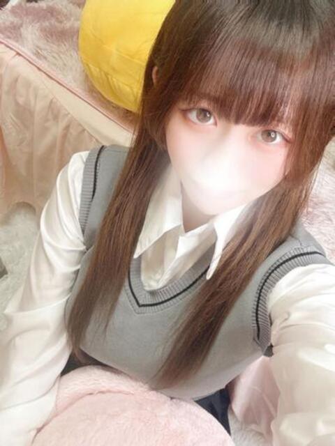 ここな すぐ舐めたくて学園立川校〜舐めたくてグループ〜（デリヘル）
