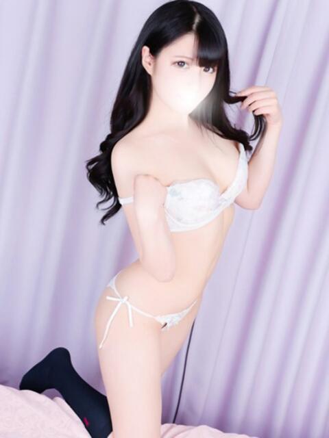 こゆき すぐ舐めたくて学園立川校〜舐めたくてグループ〜（デリヘル）