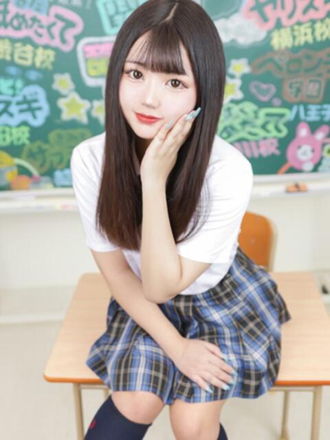 りあ すぐ舐めたくて学園立川校〜舐めたくてグループ〜（デリヘル）