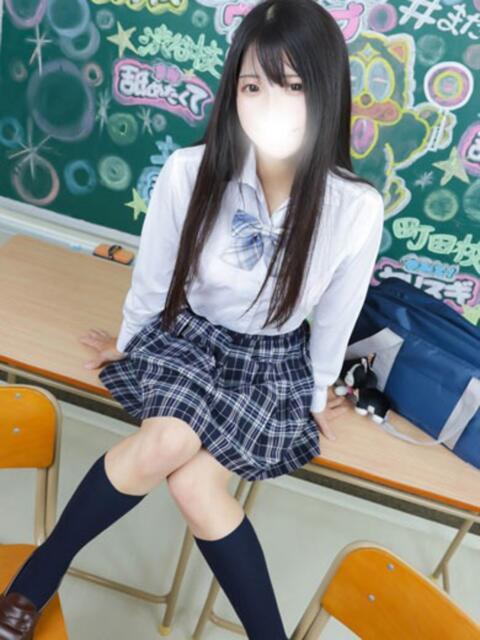 ひな すぐ舐めたくて学園立川校〜舐めたくてグループ〜(デリヘル)