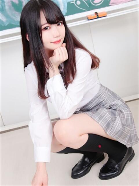 あみ すぐ舐めたくて学園立川校〜舐めたくてグループ〜（デリヘル）