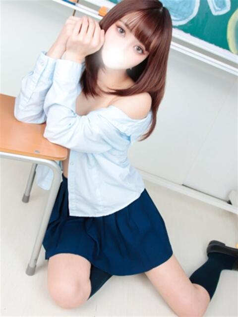 あずみ すぐ舐めたくて学園立川校〜舐めたくてグループ〜（デリヘル）