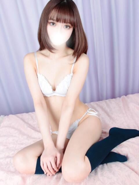 あずみ すぐ舐めたくて学園立川校〜舐めたくてグループ〜（デリヘル）