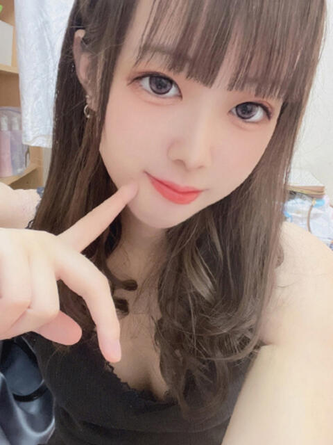 にな すぐ舐めたくて学園立川校〜舐めたくてグループ〜（デリヘル）