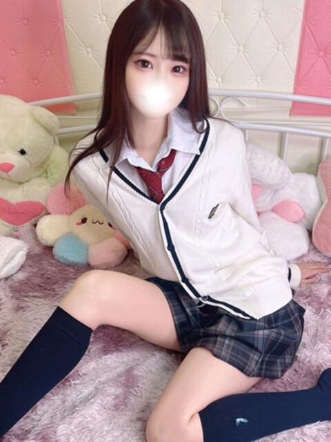 みい すぐ舐めたくて学園立川校〜舐めたくてグループ〜（デリヘル）